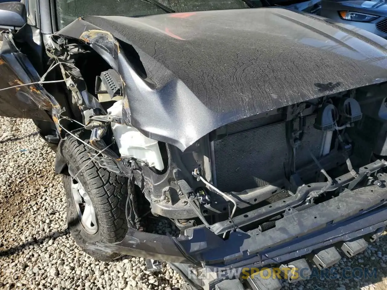 11 Photograph of a damaged car 3TMCZ5AN5NM469146 TOYOTA TACOMA 2022