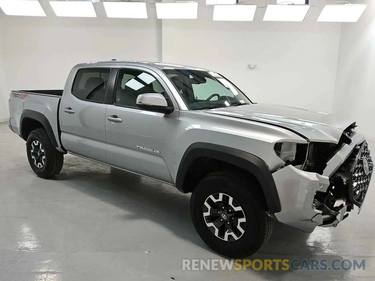 4 Photograph of a damaged car 3TMCZ5AN5NM486920 TOYOTA TACOMA 2022