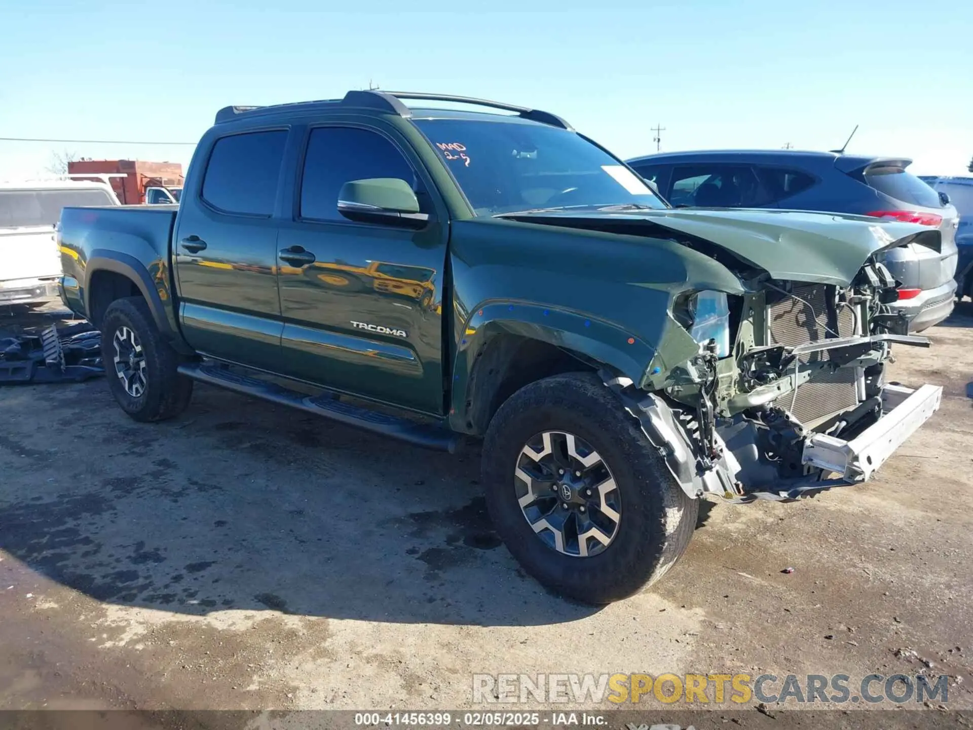 1 Photograph of a damaged car 3TMCZ5AN5NM513632 TOYOTA TACOMA 2022