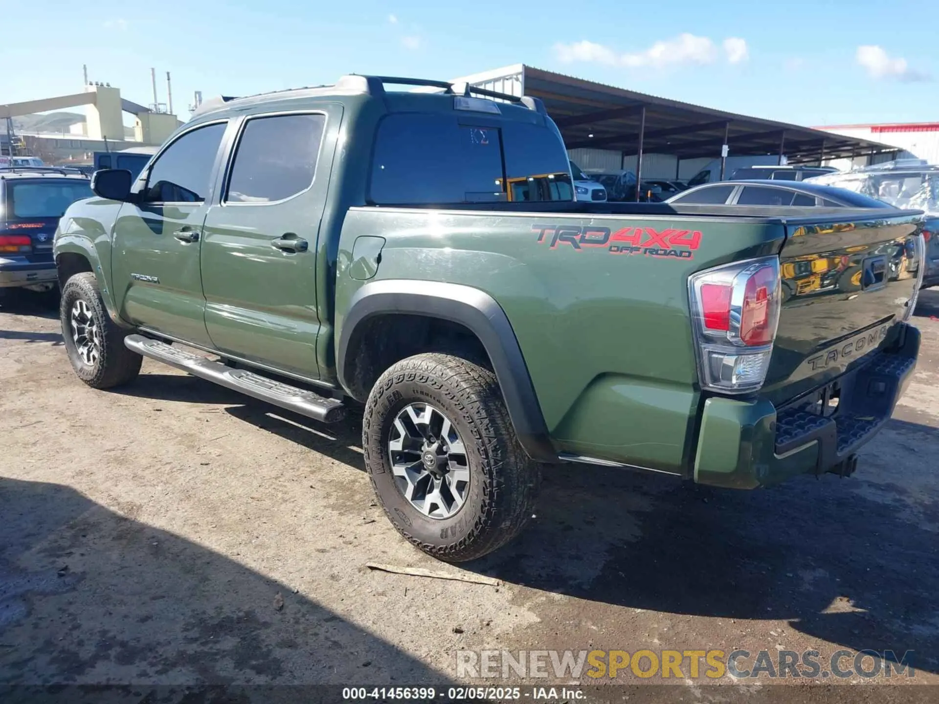 3 Photograph of a damaged car 3TMCZ5AN5NM513632 TOYOTA TACOMA 2022