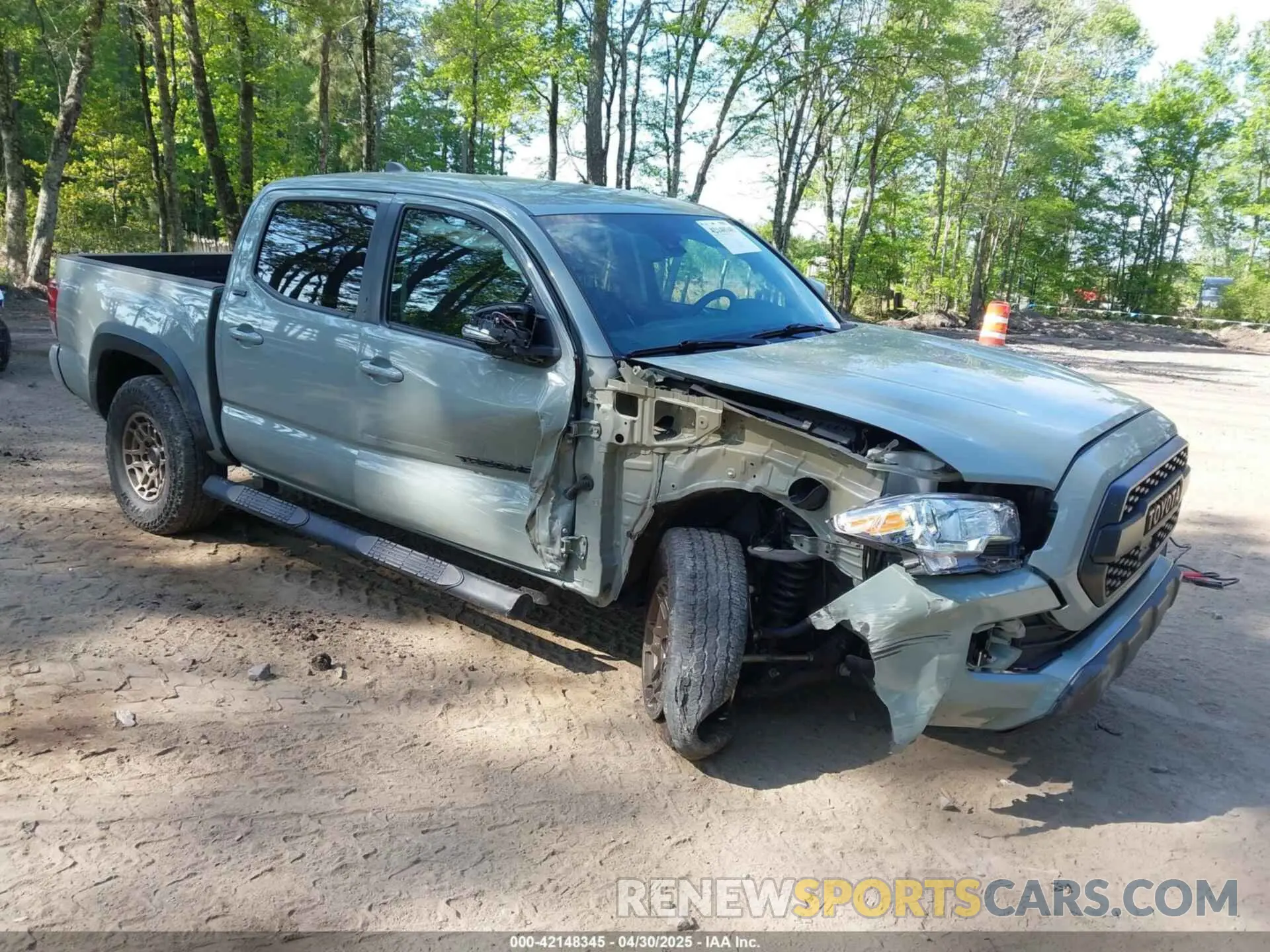 1 Photograph of a damaged car 3TMCZ5AN5NM518961 TOYOTA TACOMA 2022