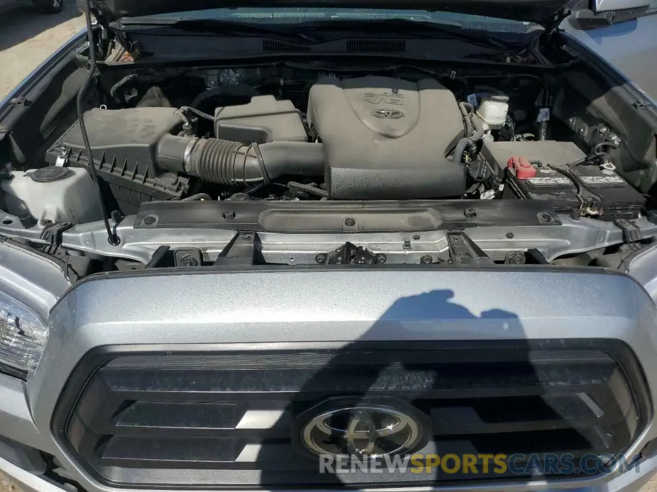 11 Photograph of a damaged car 3TMCZ5AN5NM519155 TOYOTA TACOMA 2022