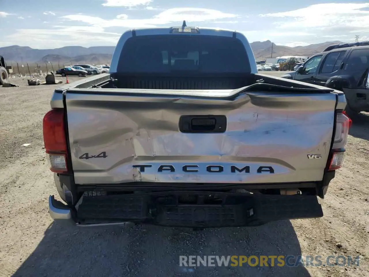 6 Photograph of a damaged car 3TMCZ5AN5NM519155 TOYOTA TACOMA 2022