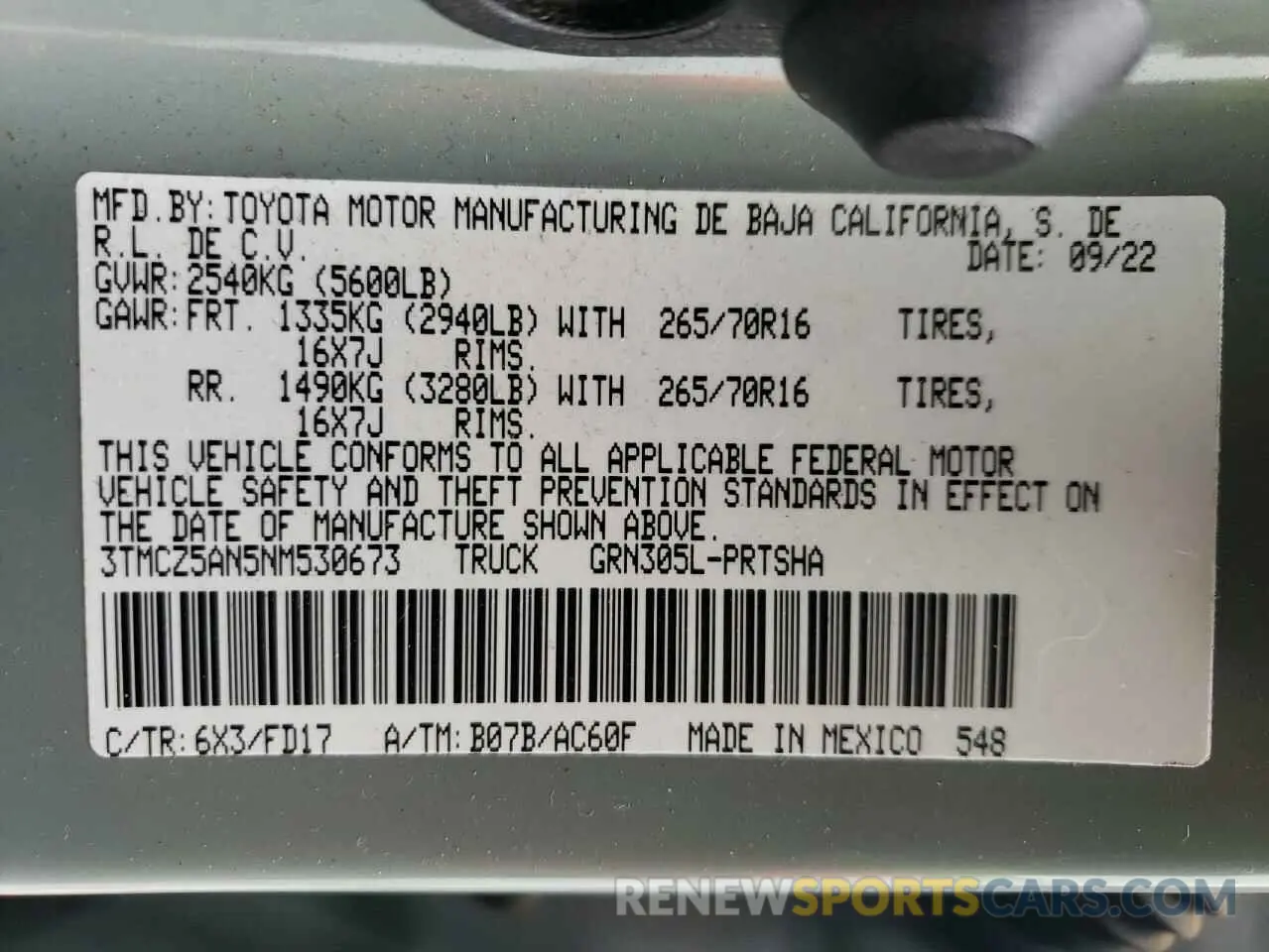 12 Photograph of a damaged car 3TMCZ5AN5NM530673 TOYOTA TACOMA 2022