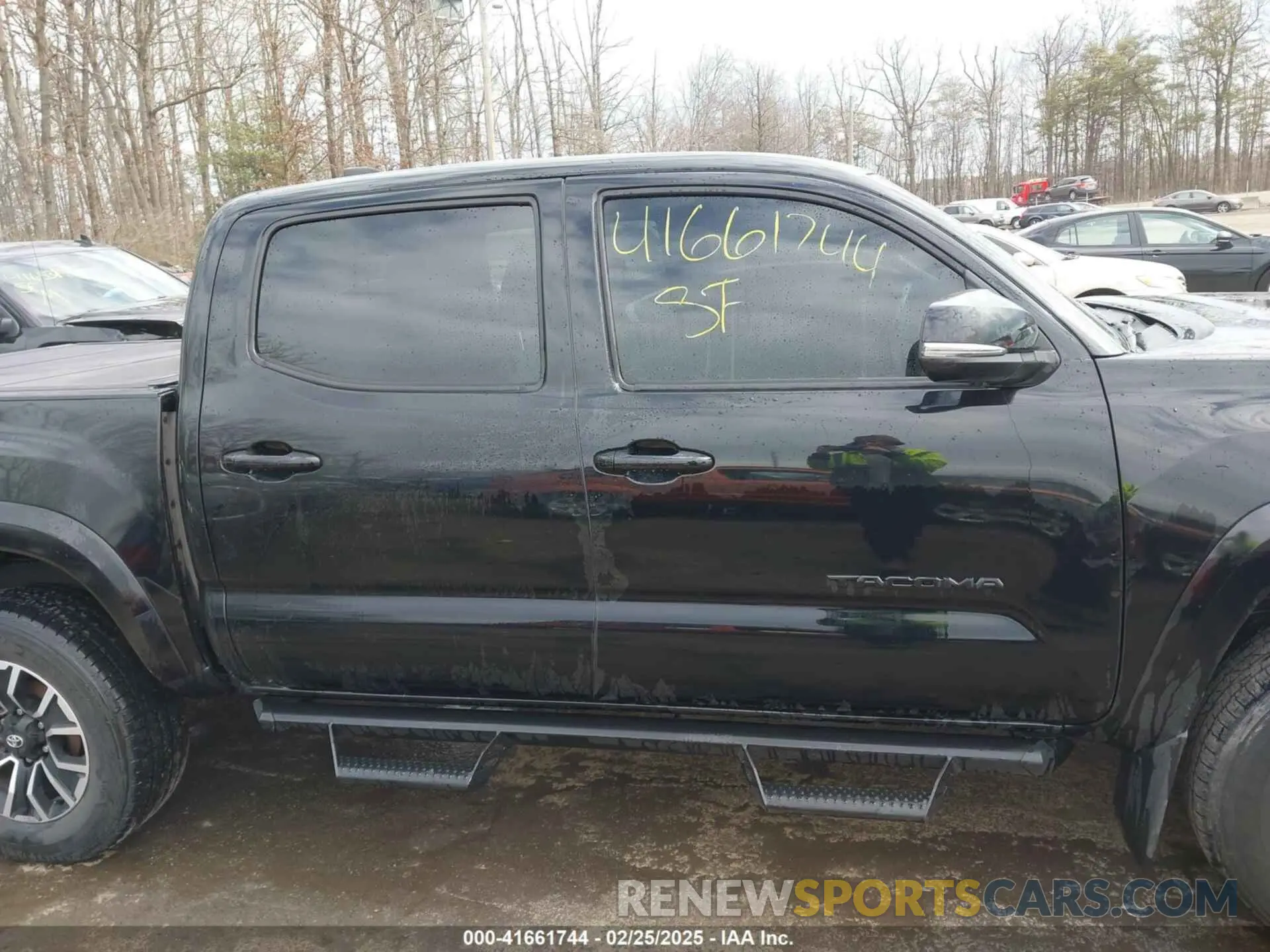13 Photograph of a damaged car 3TMCZ5AN6NM459886 TOYOTA TACOMA 2022