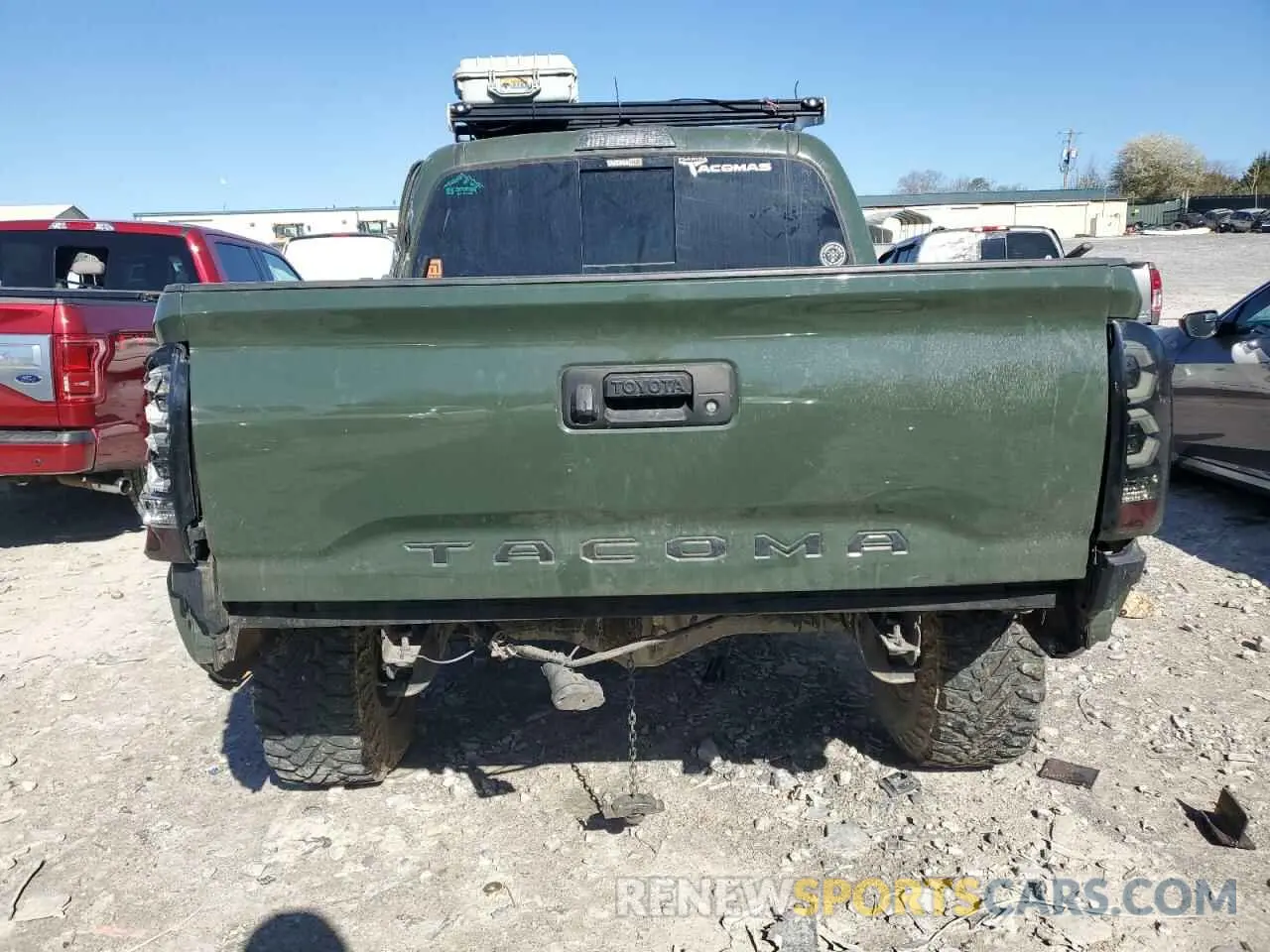 6 Photograph of a damaged car 3TMCZ5AN6NM474534 TOYOTA TACOMA 2022