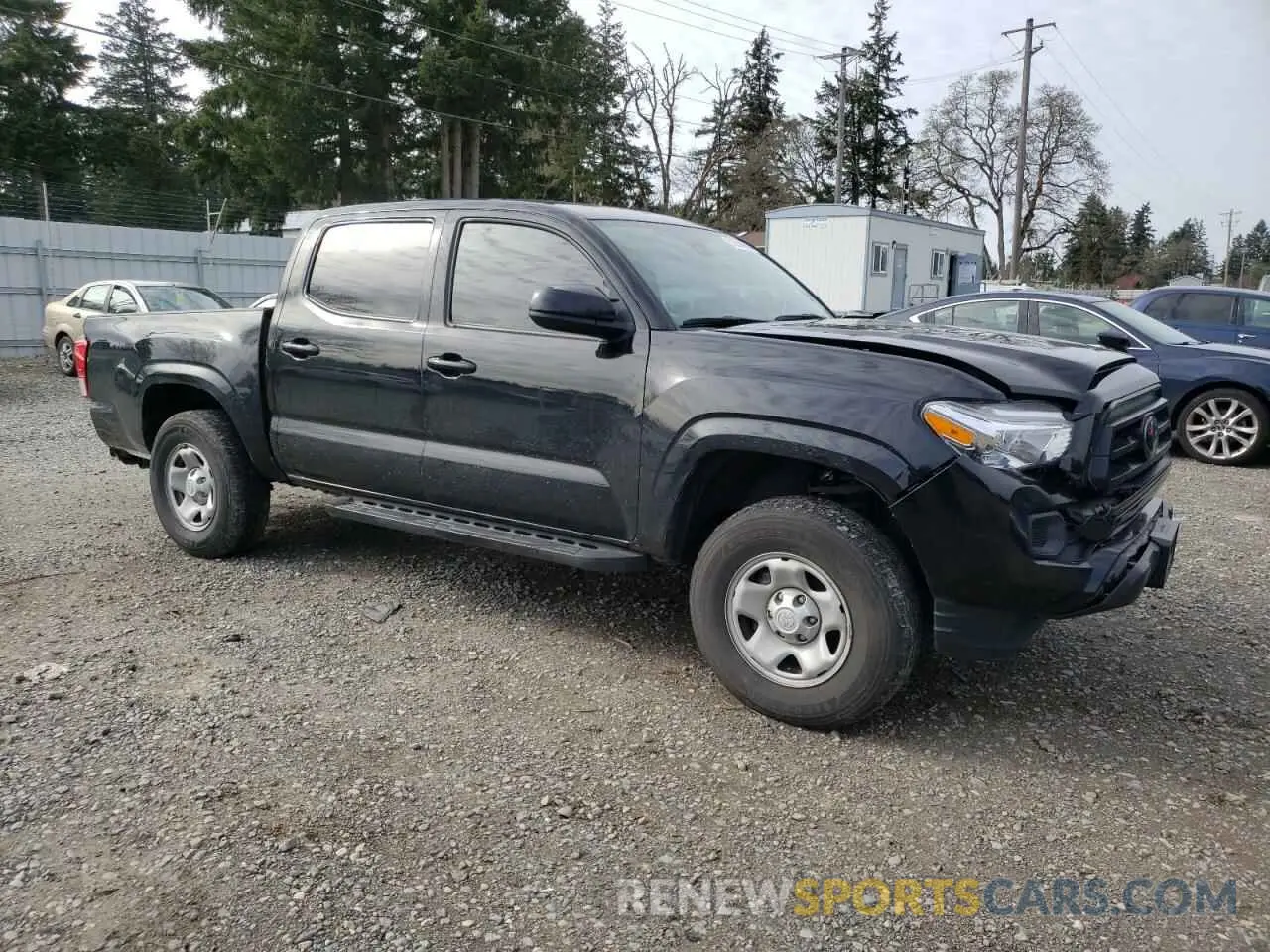 4 Photograph of a damaged car 3TMCZ5AN6NM481595 TOYOTA TACOMA 2022