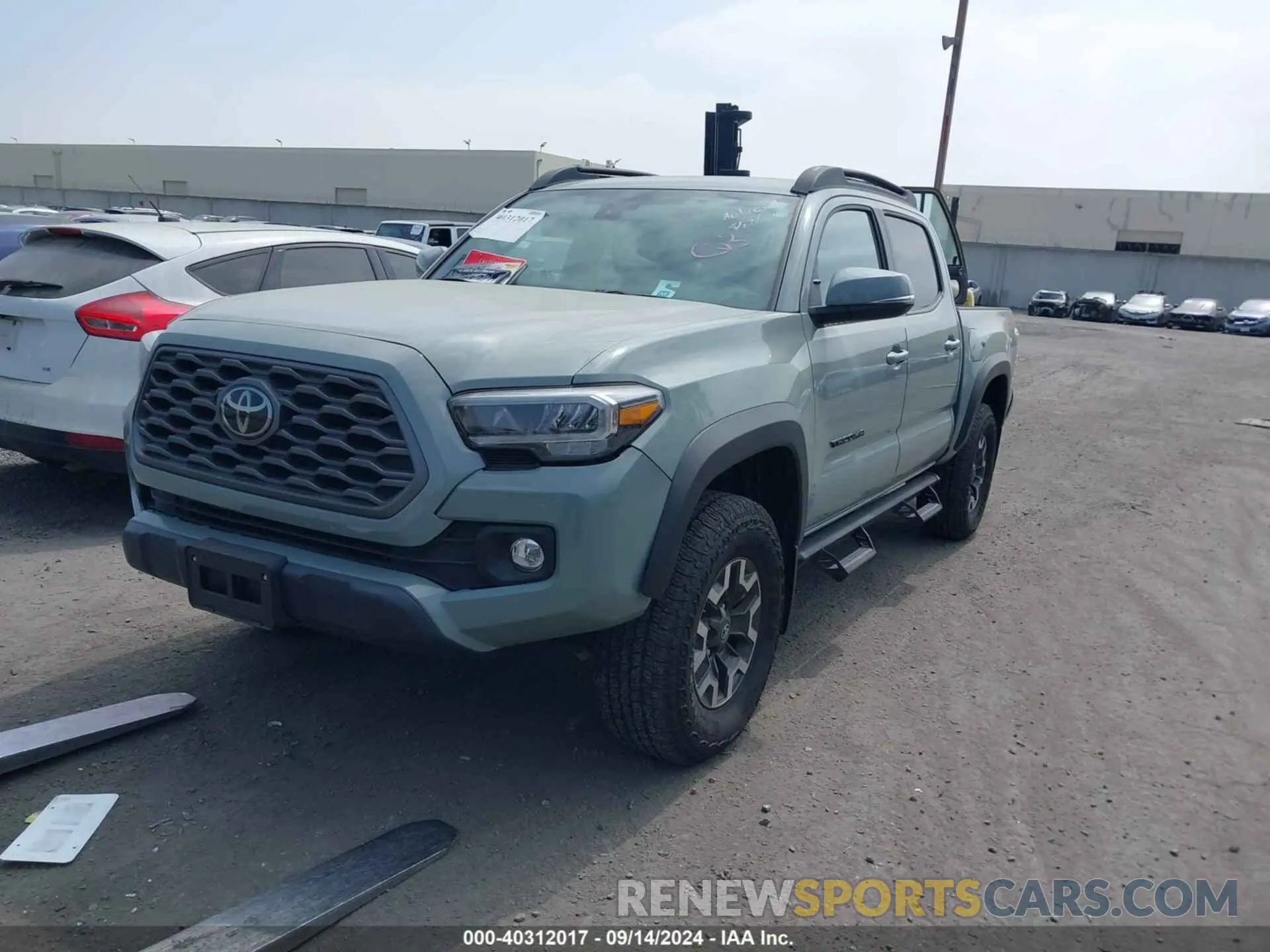 2 Photograph of a damaged car 3TMCZ5AN6NM506947 TOYOTA TACOMA 2022