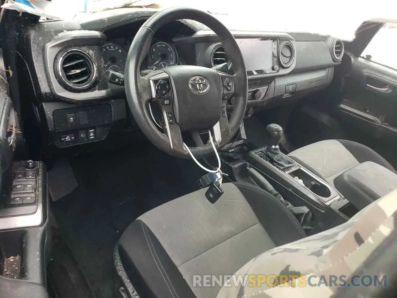 8 Photograph of a damaged car 3TMCZ5AN6NM520492 TOYOTA TACOMA 2022