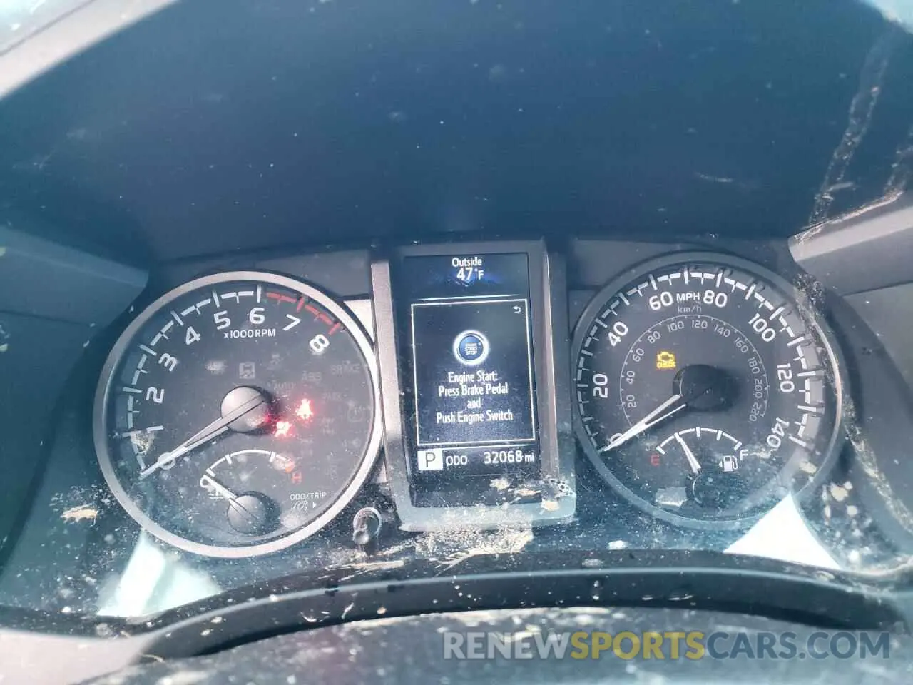 9 Photograph of a damaged car 3TMCZ5AN6NM520492 TOYOTA TACOMA 2022