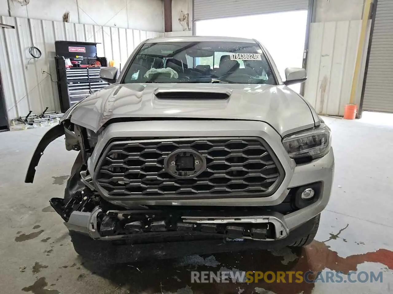 5 Photograph of a damaged car 3TMCZ5AN6NM524803 TOYOTA TACOMA 2022
