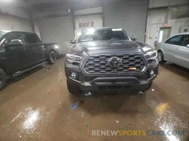 13 Photograph of a damaged car 3TMCZ5AN7NM460190 TOYOTA TACOMA 2022