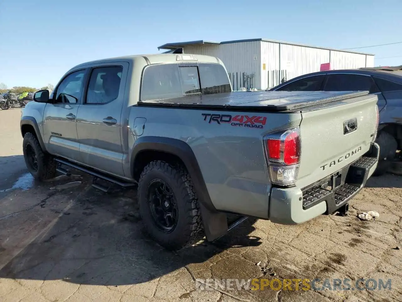 2 Photograph of a damaged car 3TMCZ5AN7NM491746 TOYOTA TACOMA 2022