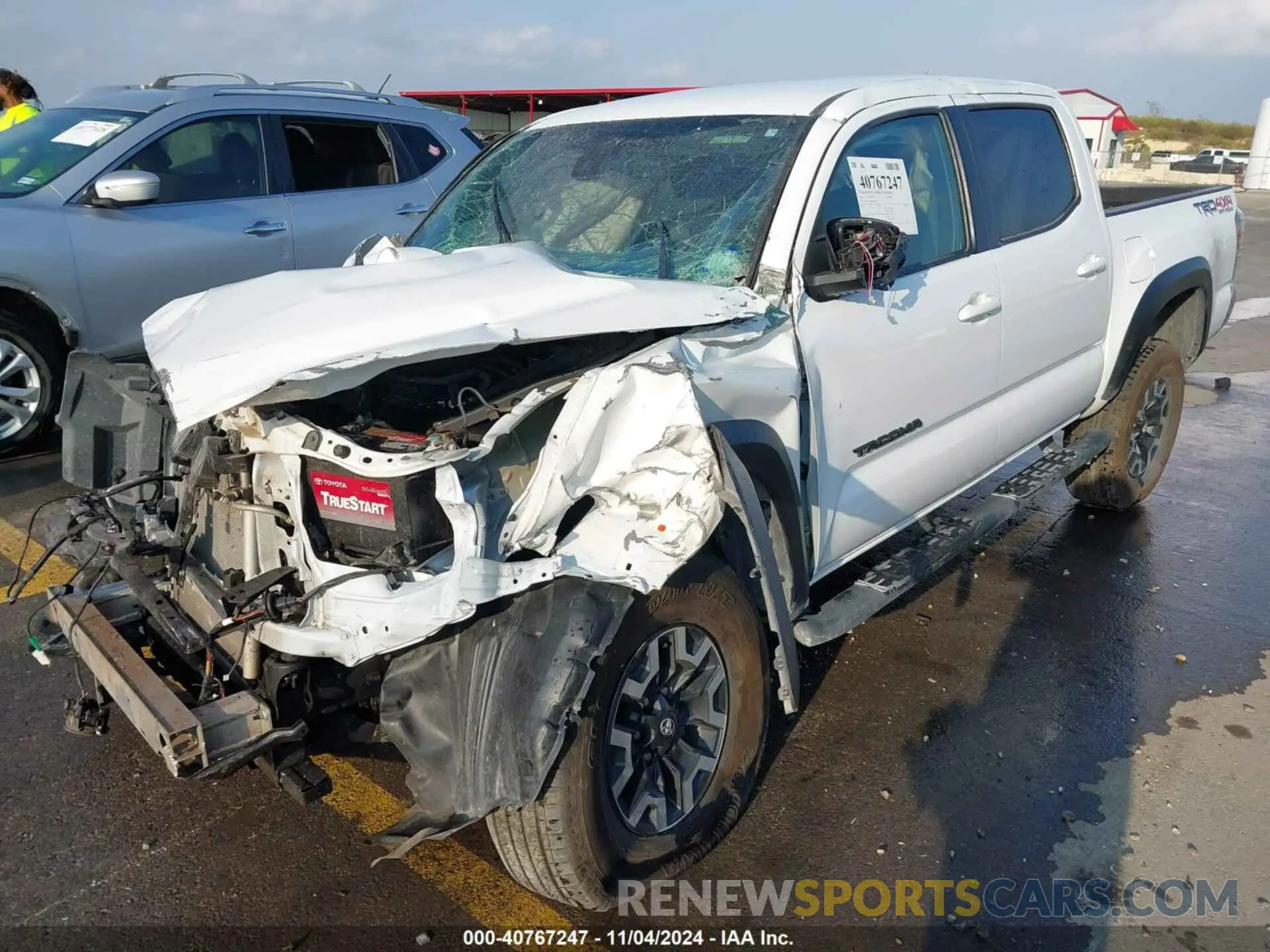 2 Photograph of a damaged car 3TMCZ5AN7NM497093 TOYOTA TACOMA 2022