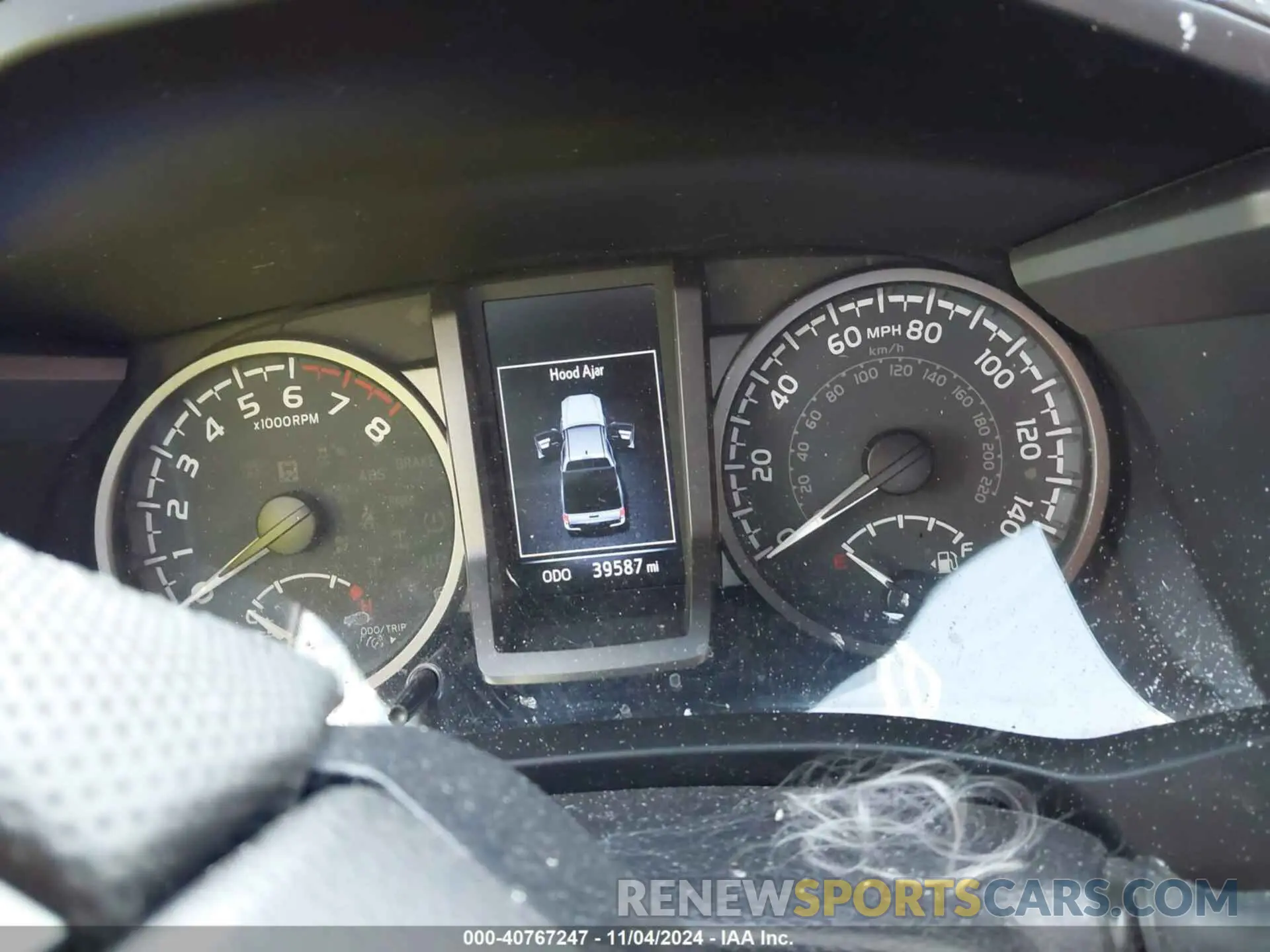 7 Photograph of a damaged car 3TMCZ5AN7NM497093 TOYOTA TACOMA 2022