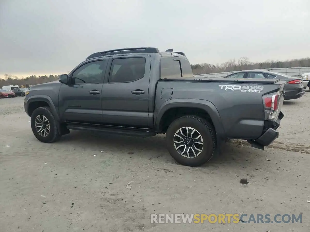 2 Photograph of a damaged car 3TMCZ5AN7NM499720 TOYOTA TACOMA 2022