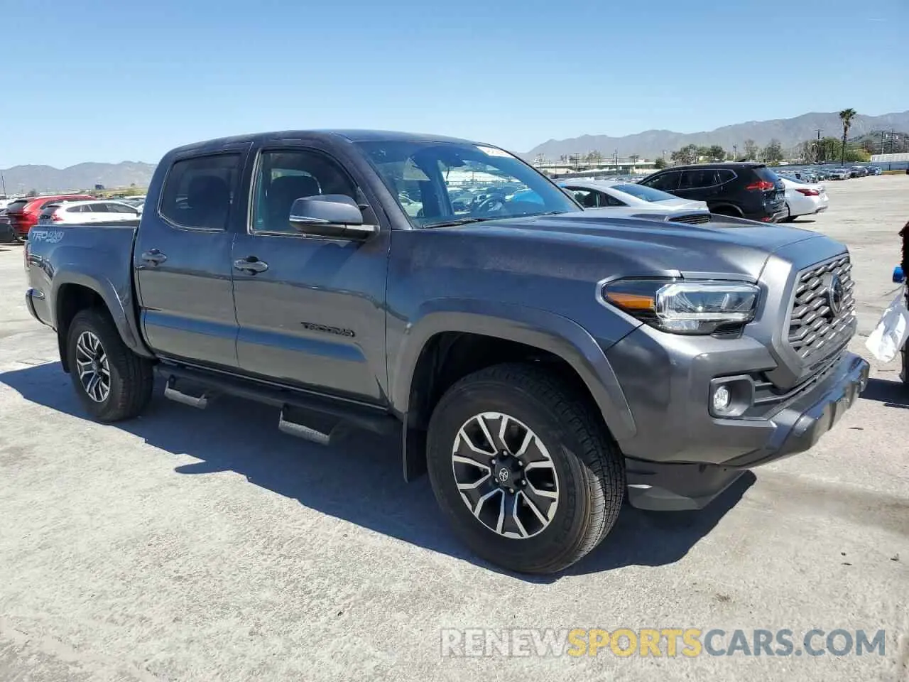 4 Photograph of a damaged car 3TMCZ5AN7NM506052 TOYOTA TACOMA 2022