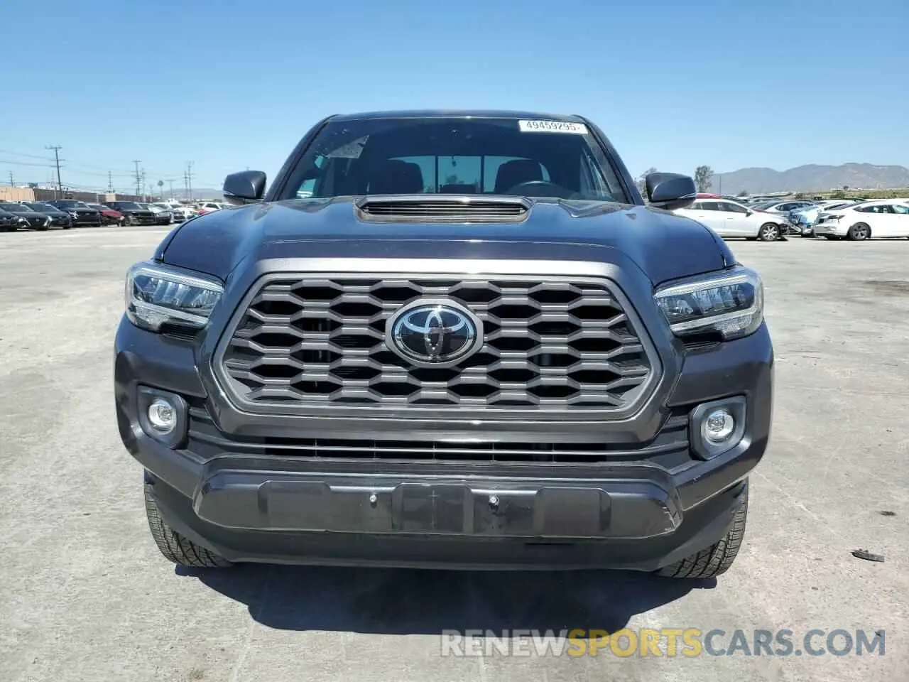 5 Photograph of a damaged car 3TMCZ5AN7NM506052 TOYOTA TACOMA 2022