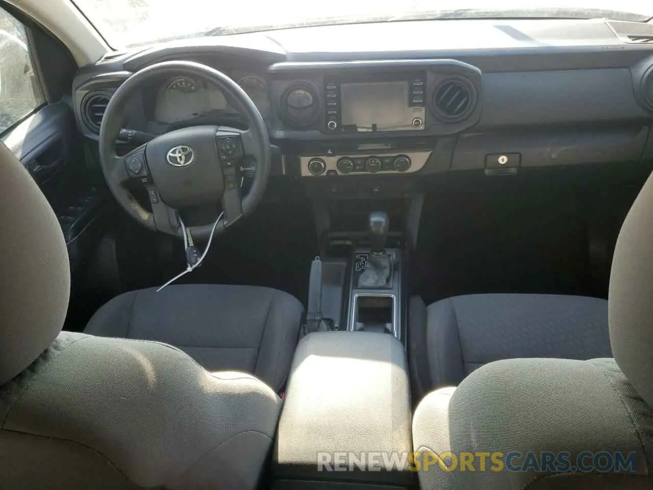 8 Photograph of a damaged car 3TMCZ5AN7NM520159 TOYOTA TACOMA 2022