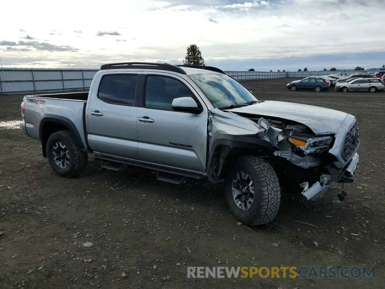 4 Photograph of a damaged car 3TMCZ5AN8NM458271 TOYOTA TACOMA 2022