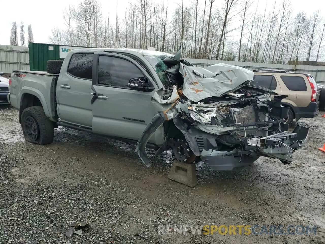4 Photograph of a damaged car 3TMCZ5AN8NM488399 TOYOTA TACOMA 2022