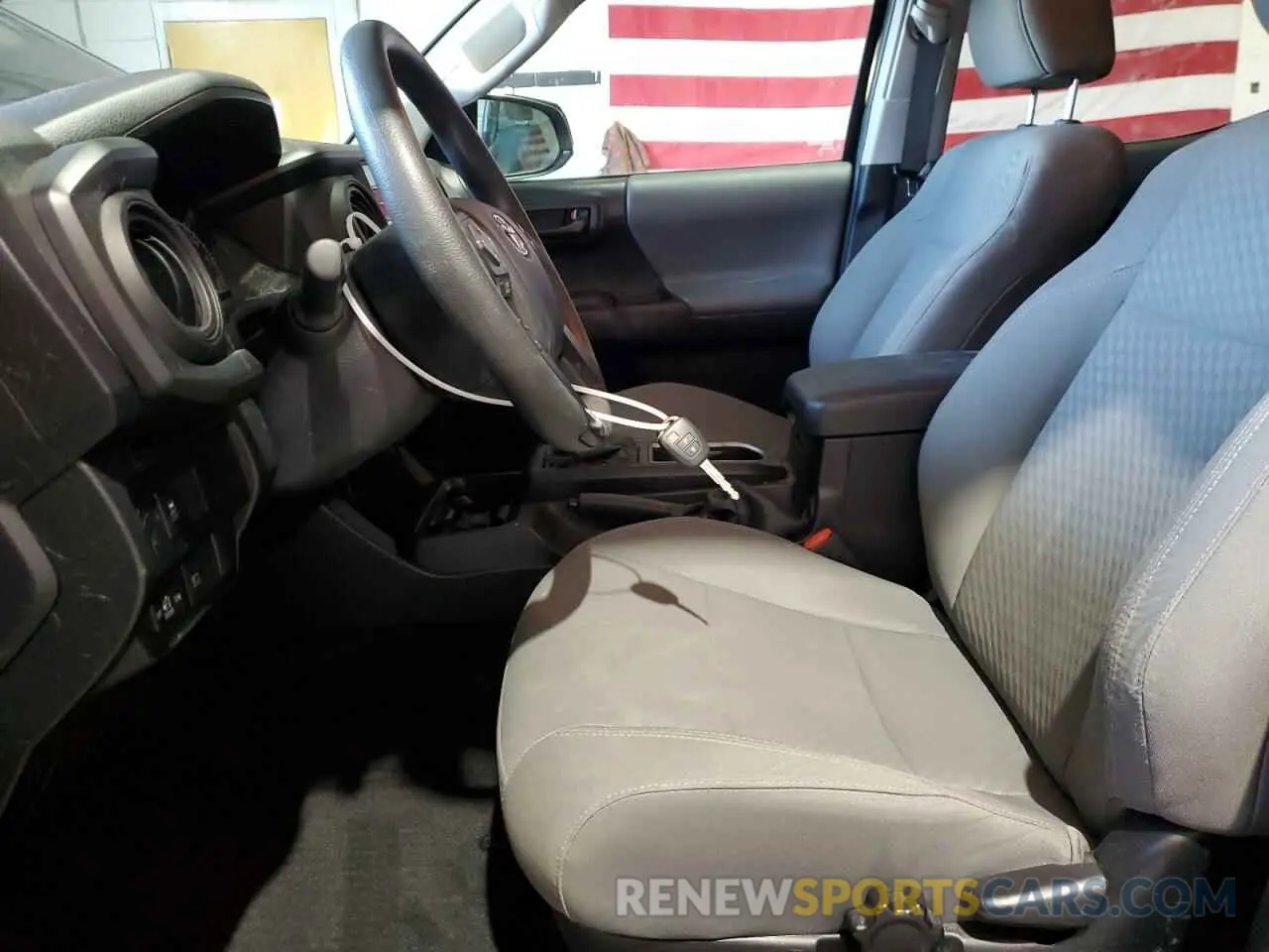 7 Photograph of a damaged car 3TMCZ5AN8NM501197 TOYOTA TACOMA 2022