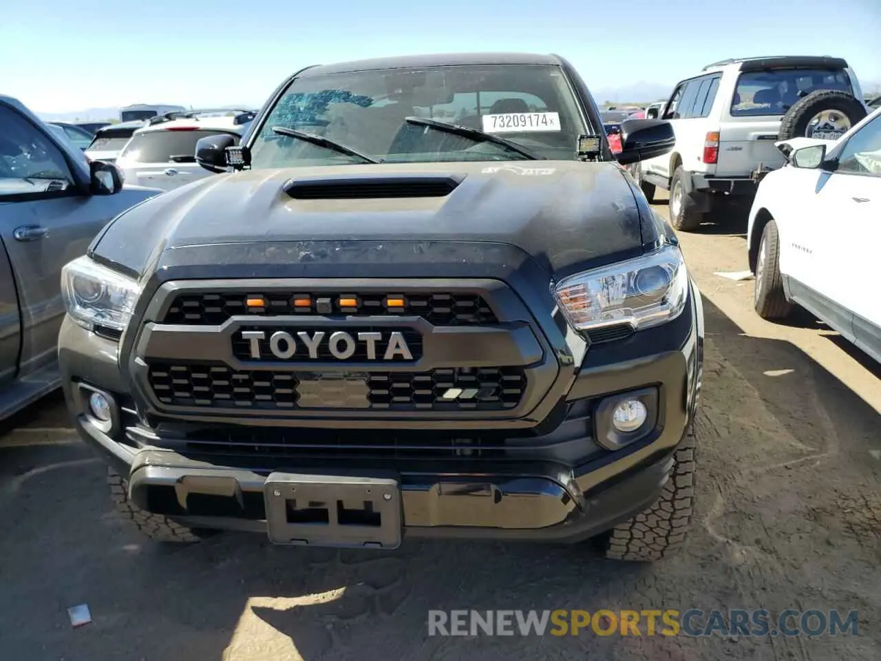 5 Photograph of a damaged car 3TMCZ5AN8NM505587 TOYOTA TACOMA 2022