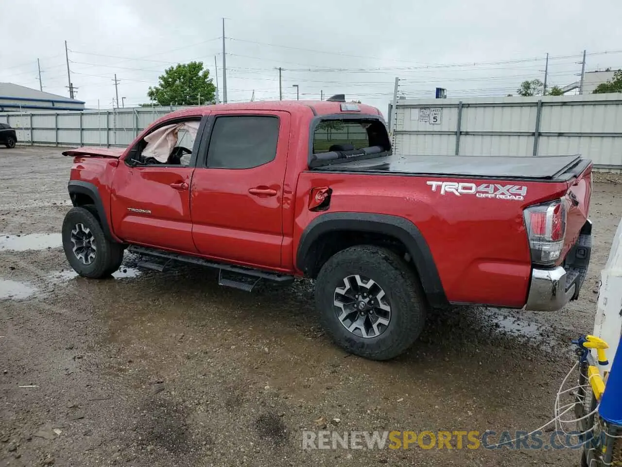 2 Photograph of a damaged car 3TMCZ5AN8NM508473 TOYOTA TACOMA 2022