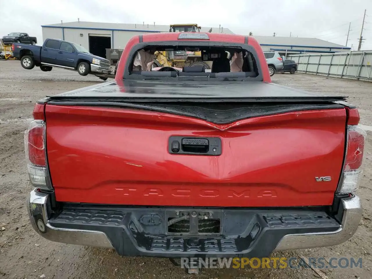 6 Photograph of a damaged car 3TMCZ5AN8NM508473 TOYOTA TACOMA 2022