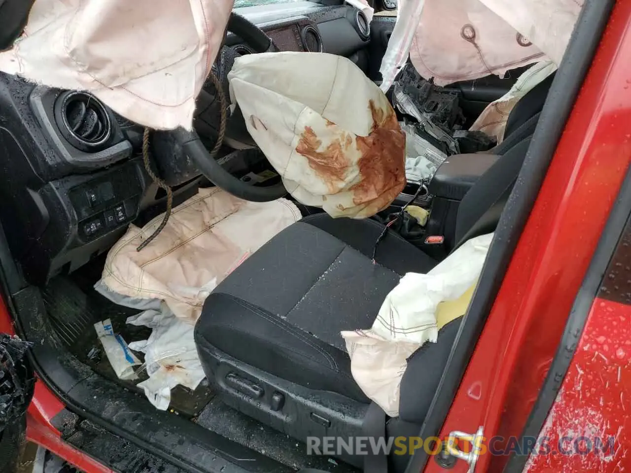 7 Photograph of a damaged car 3TMCZ5AN8NM508473 TOYOTA TACOMA 2022