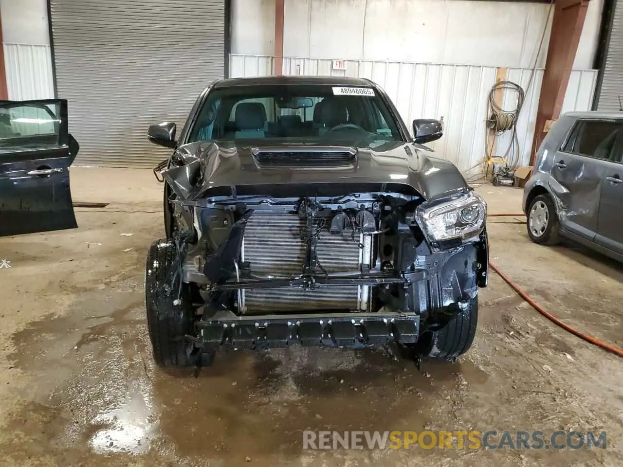 5 Photograph of a damaged car 3TMCZ5AN8NM515407 TOYOTA TACOMA 2022