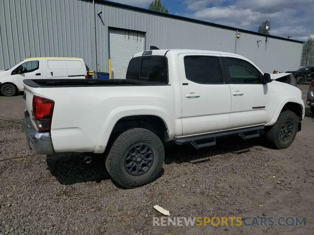 3 Photograph of a damaged car 3TMCZ5AN8NM515939 TOYOTA TACOMA 2022