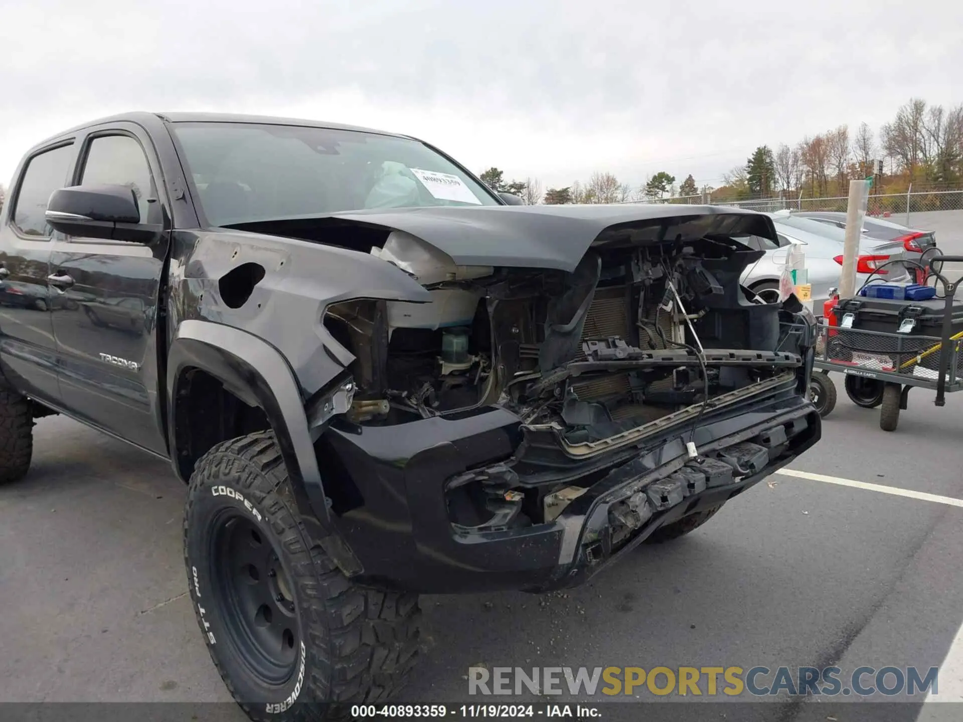 6 Photograph of a damaged car 3TMCZ5AN9NM455492 TOYOTA TACOMA 2022