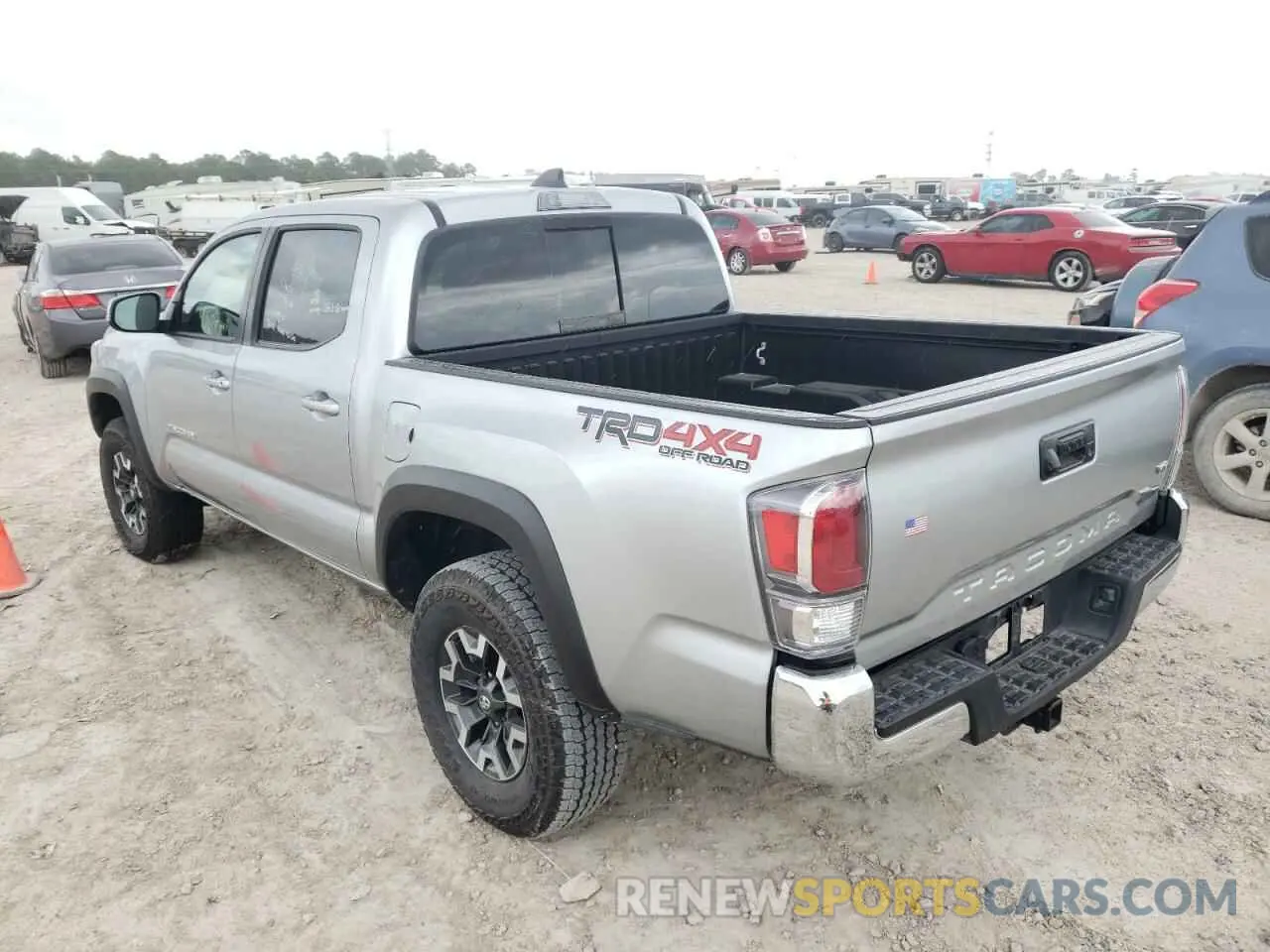 3 Photograph of a damaged car 3TMCZ5AN9NM464340 TOYOTA TACOMA 2022