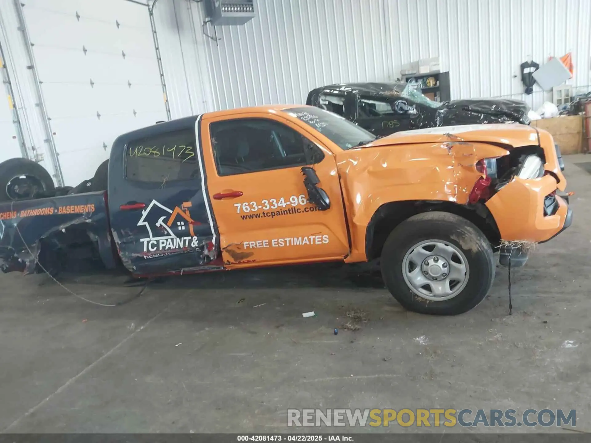 14 Photograph of a damaged car 3TMCZ5AN9NM487293 TOYOTA TACOMA 2022