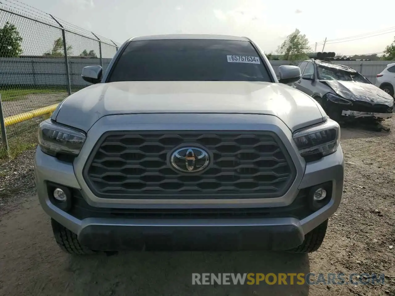 5 Photograph of a damaged car 3TMCZ5AN9NM503024 TOYOTA TACOMA 2022