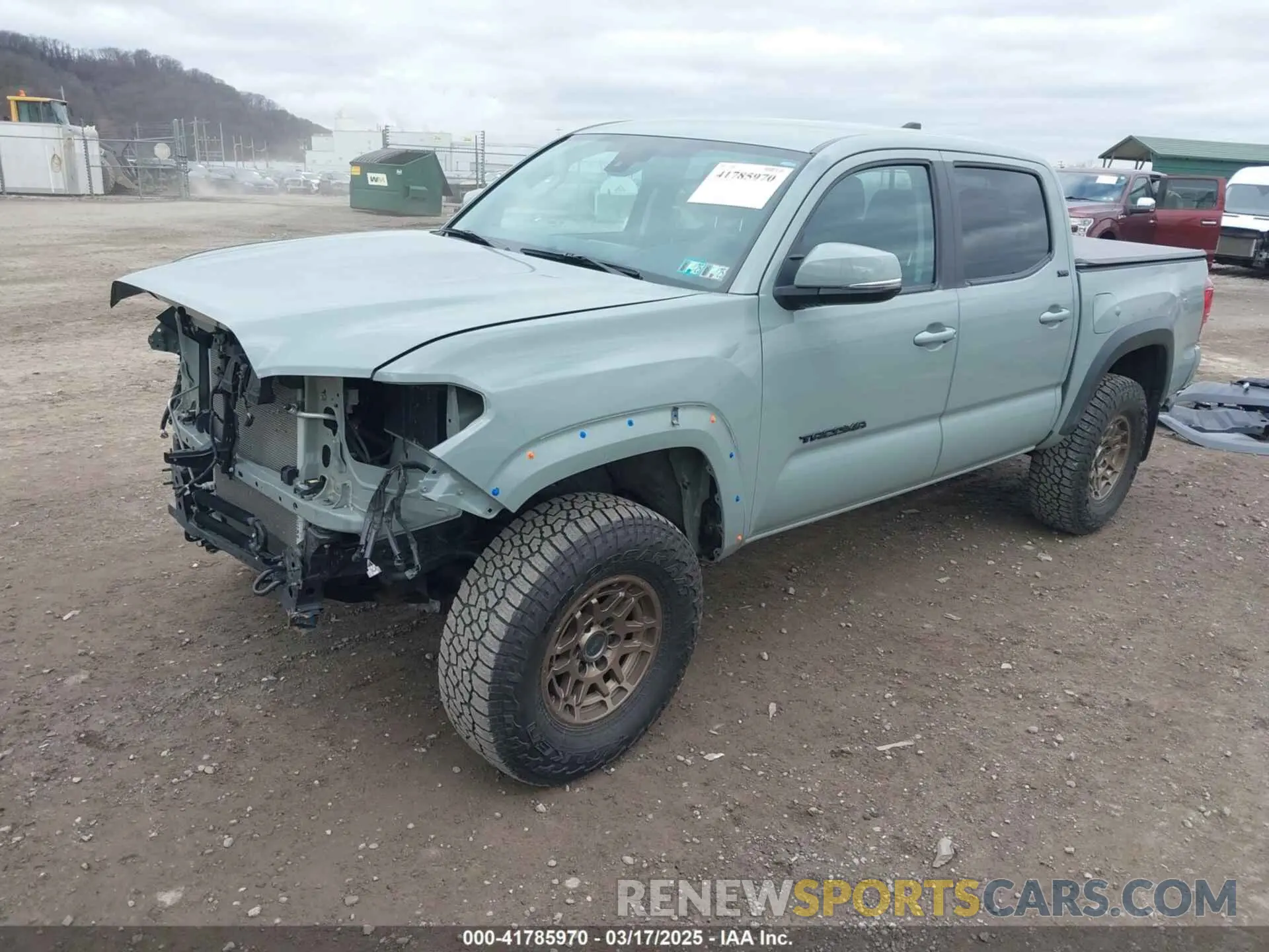 2 Photograph of a damaged car 3TMCZ5AN9NM508269 TOYOTA TACOMA 2022