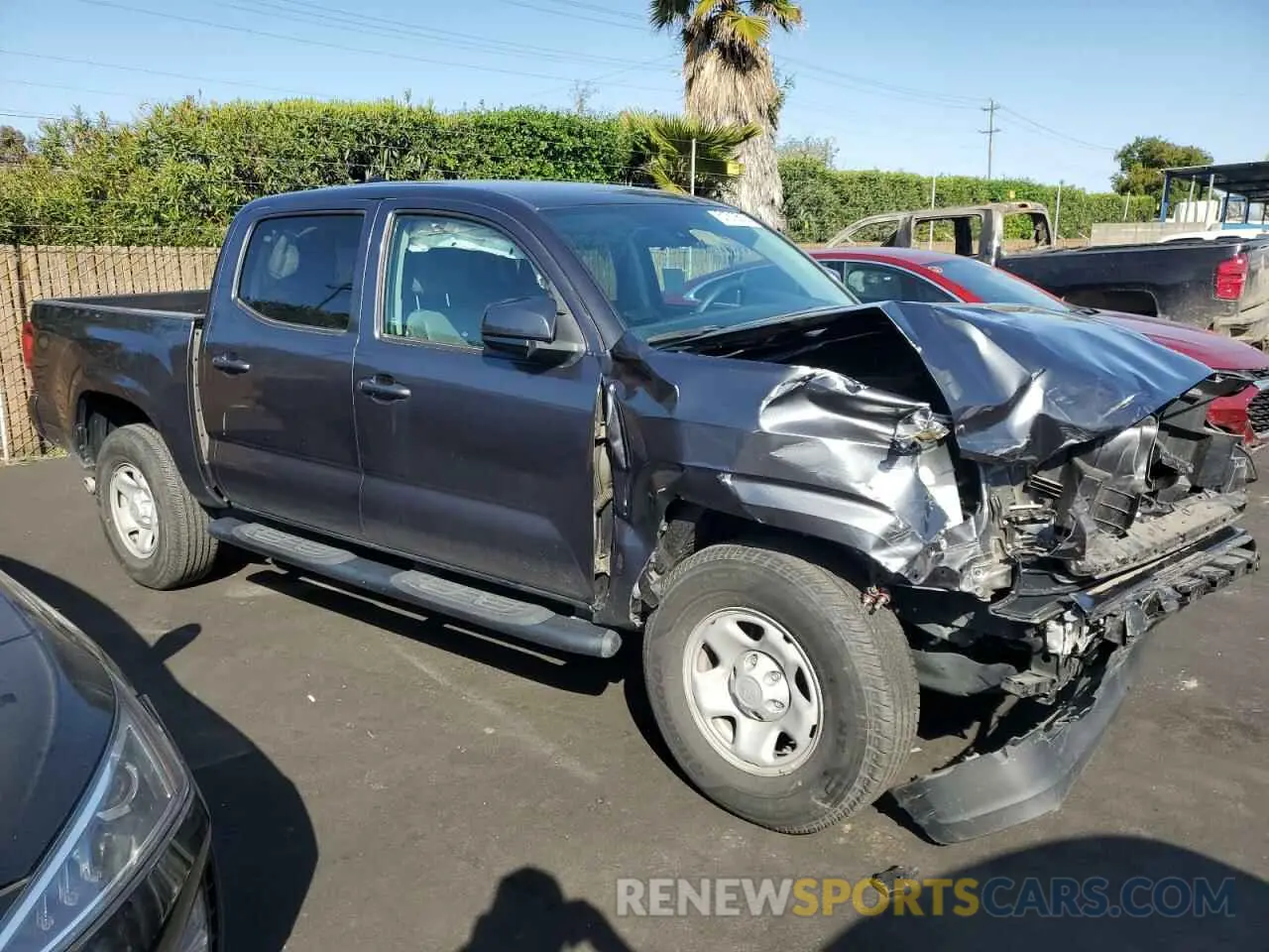 4 Photograph of a damaged car 3TMCZ5AN9NM513472 TOYOTA TACOMA 2022