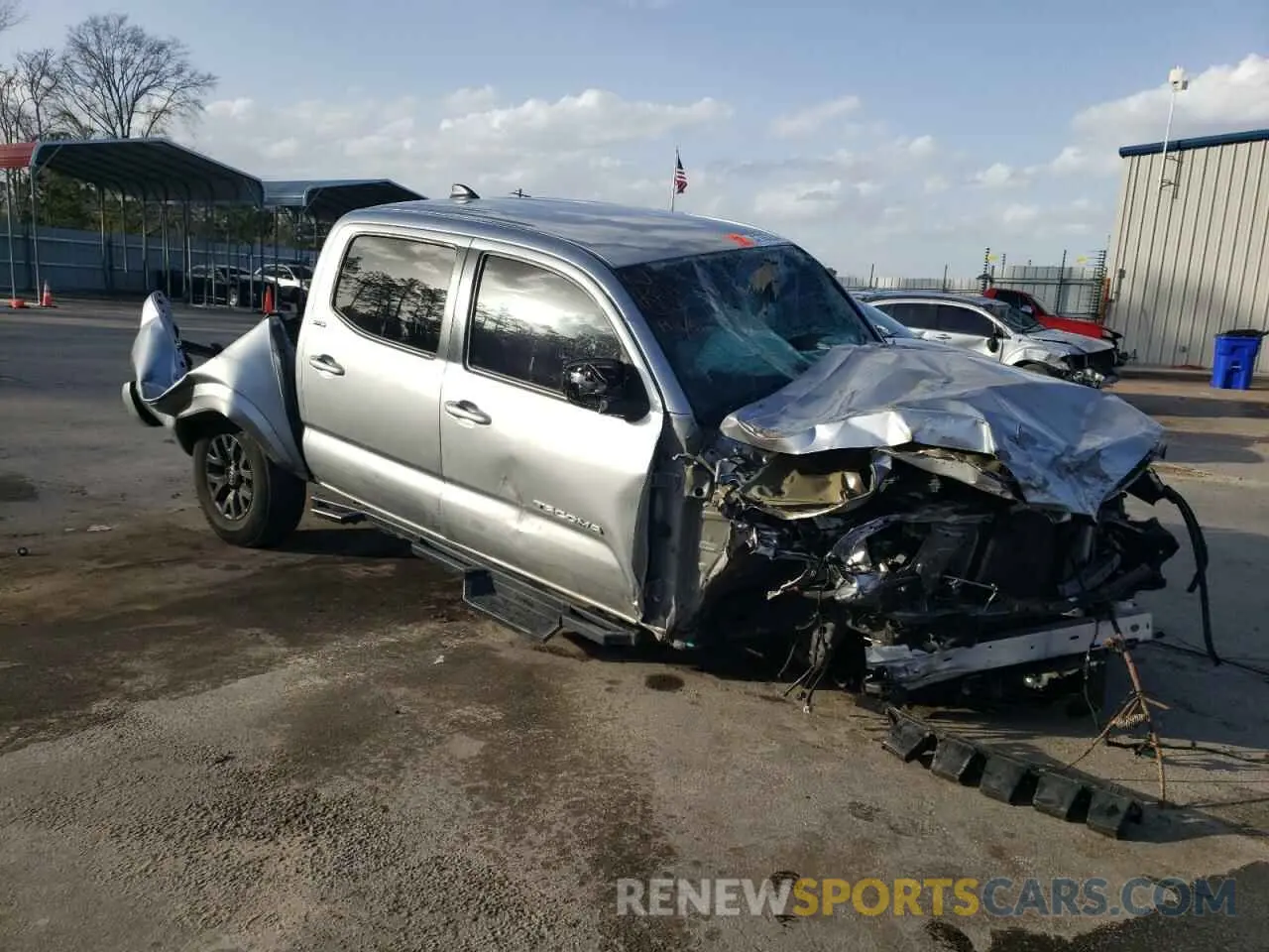 4 Photograph of a damaged car 3TMCZ5AN9NM517425 TOYOTA TACOMA 2022