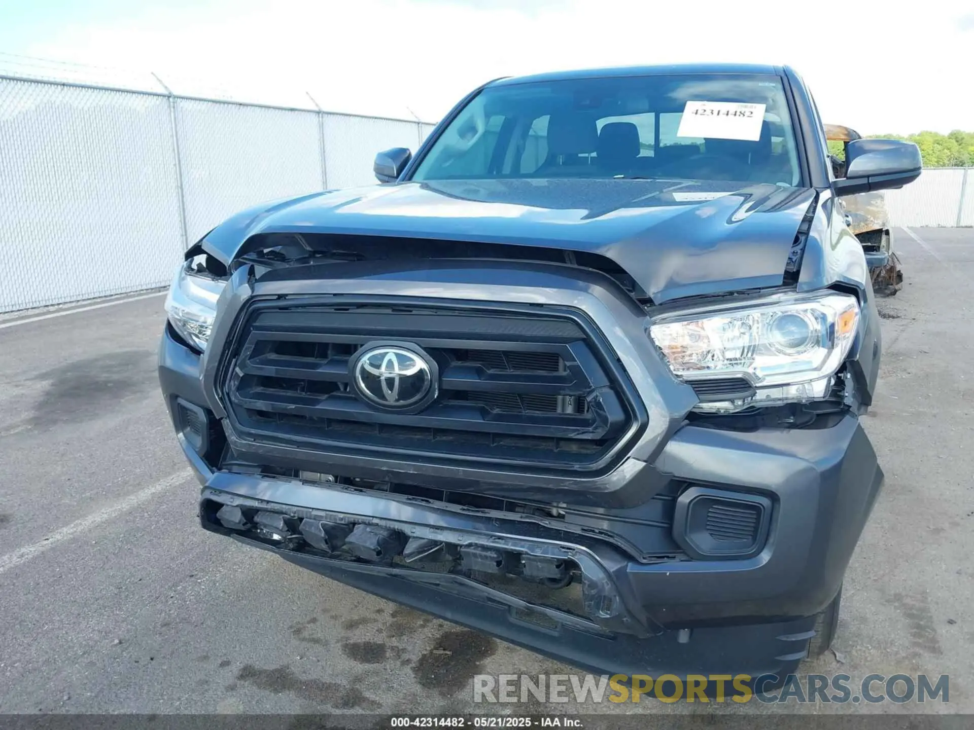 6 Photograph of a damaged car 3TMCZ5AN9NM522088 TOYOTA TACOMA 2022