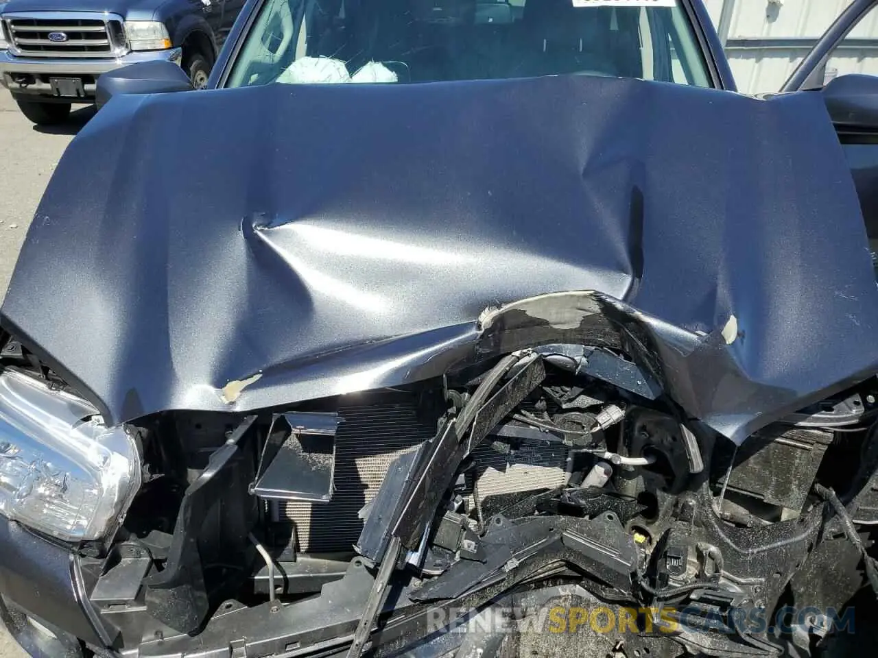 11 Photograph of a damaged car 3TMCZ5AN9NM525590 TOYOTA TACOMA 2022