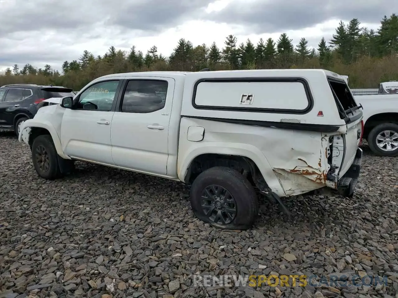 2 Photograph of a damaged car 3TMCZ5ANXNM479347 TOYOTA TACOMA 2022