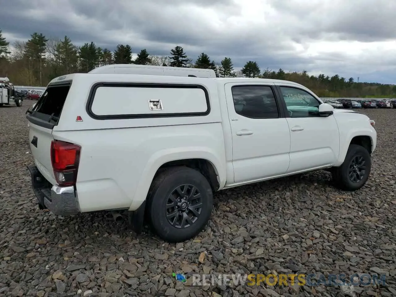 3 Photograph of a damaged car 3TMCZ5ANXNM479347 TOYOTA TACOMA 2022