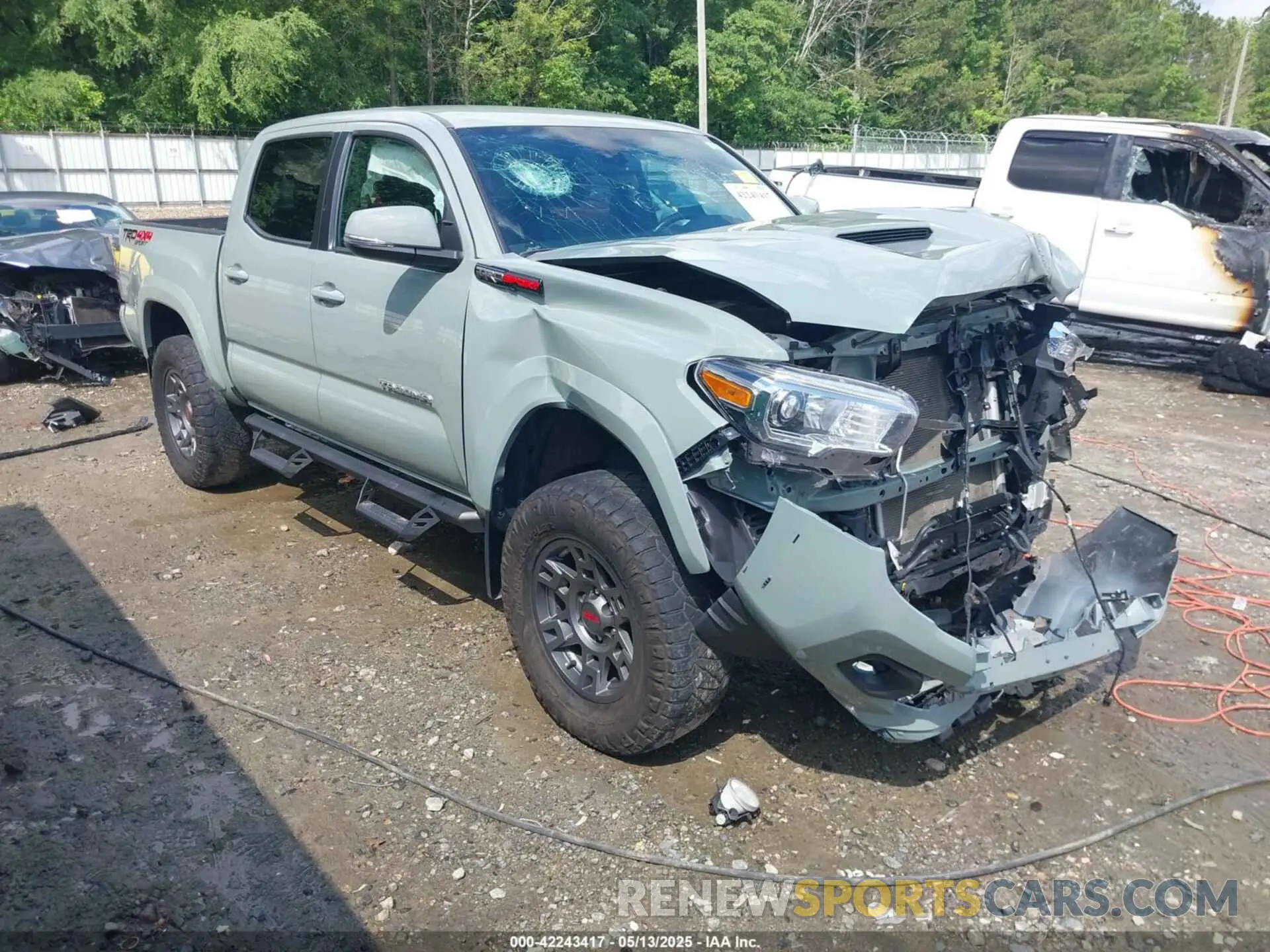 1 Photograph of a damaged car 3TMCZ5ANXNM498688 TOYOTA TACOMA 2022