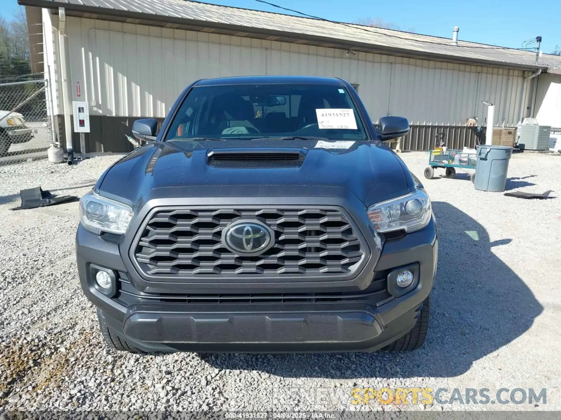 12 Photograph of a damaged car 3TMCZ5ANXNM508653 TOYOTA TACOMA 2022