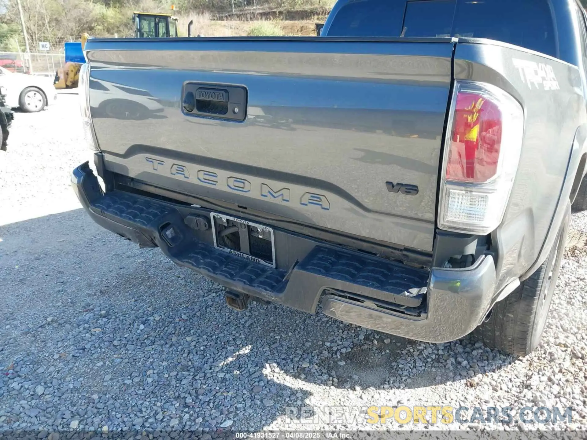 6 Photograph of a damaged car 3TMCZ5ANXNM508653 TOYOTA TACOMA 2022