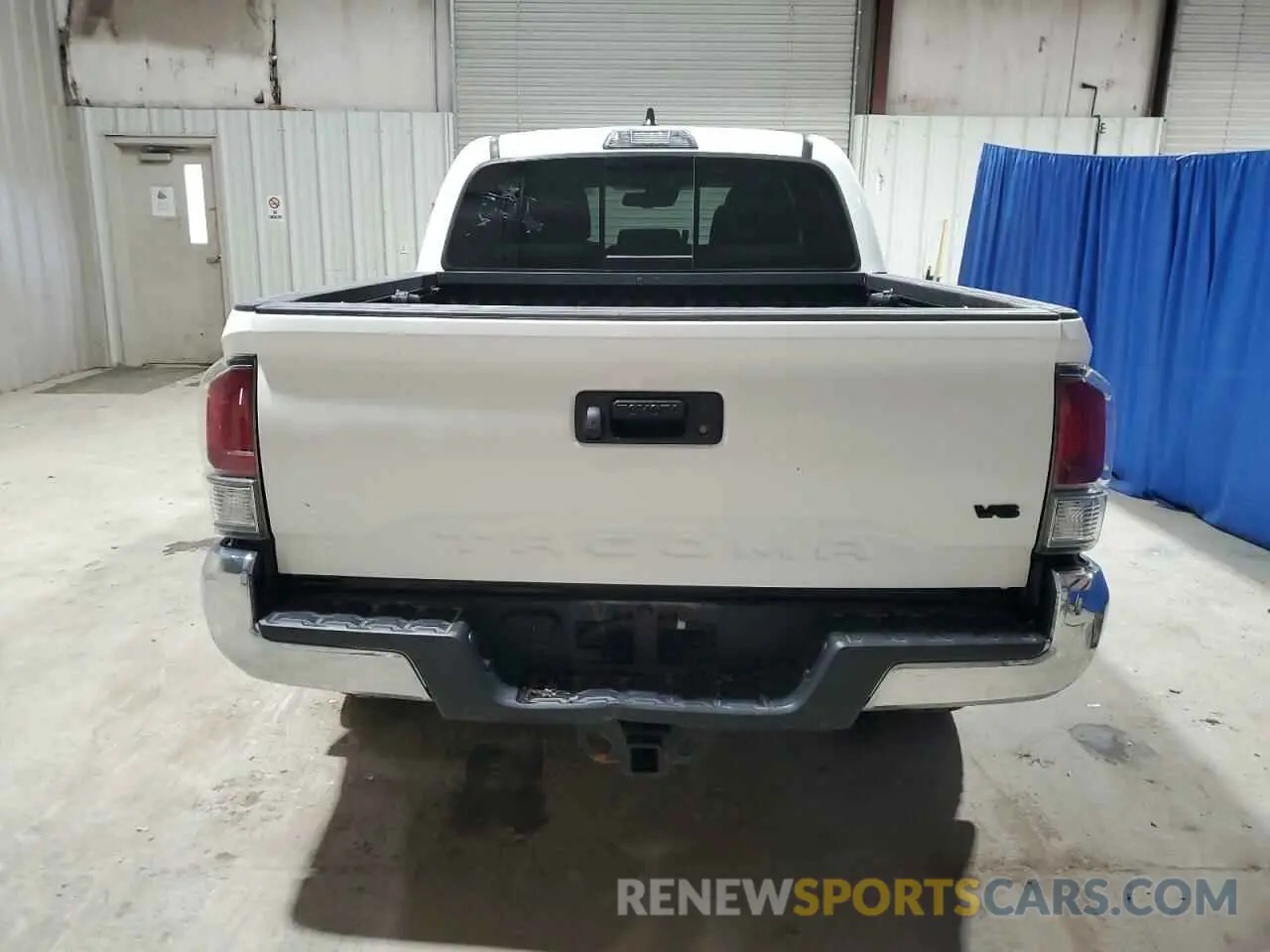 6 Photograph of a damaged car 3TMCZ5ANXNM517191 TOYOTA TACOMA 2022