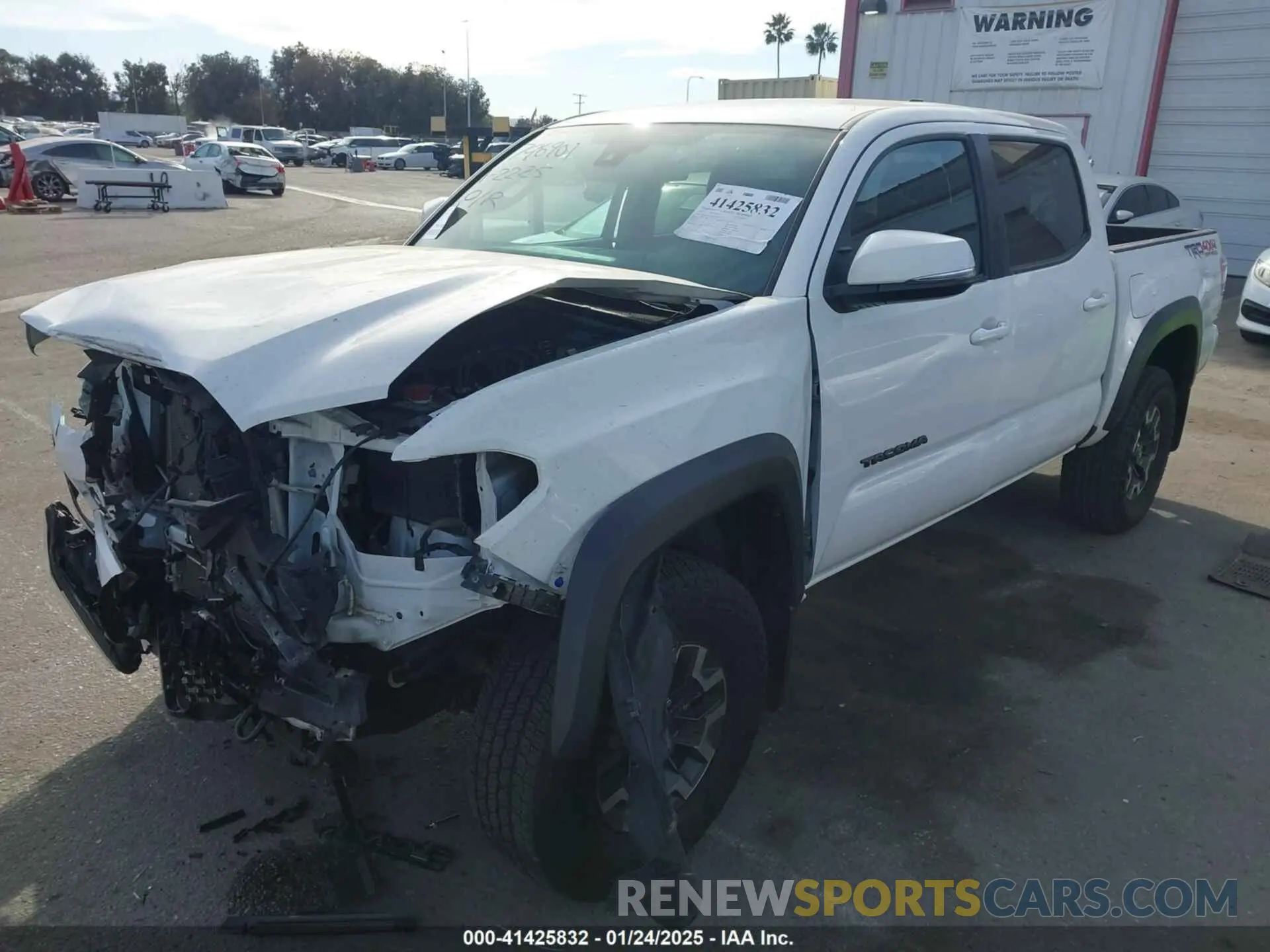 2 Photograph of a damaged car 3TMCZ5ANXNM528031 TOYOTA TACOMA 2022
