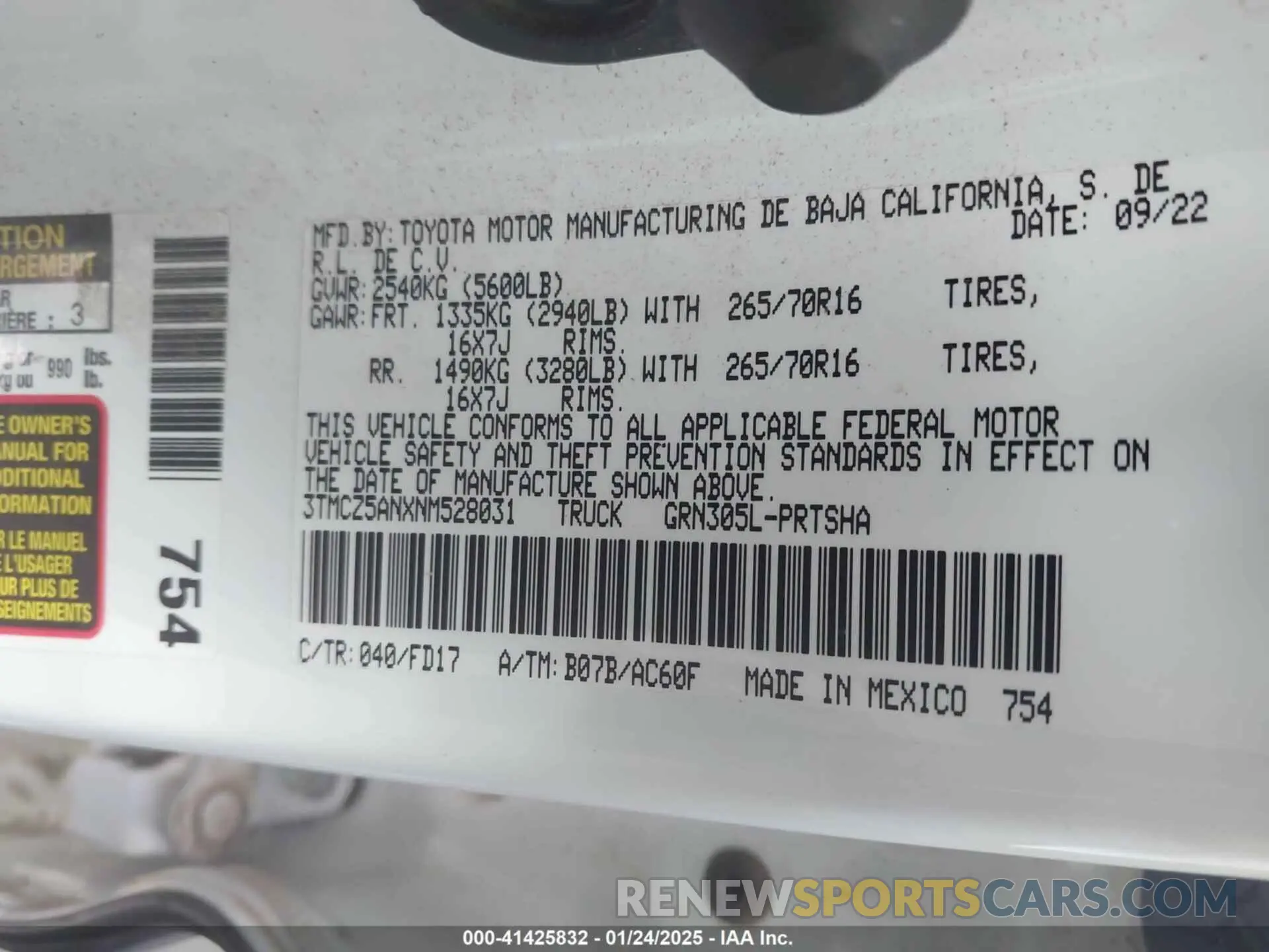 9 Photograph of a damaged car 3TMCZ5ANXNM528031 TOYOTA TACOMA 2022