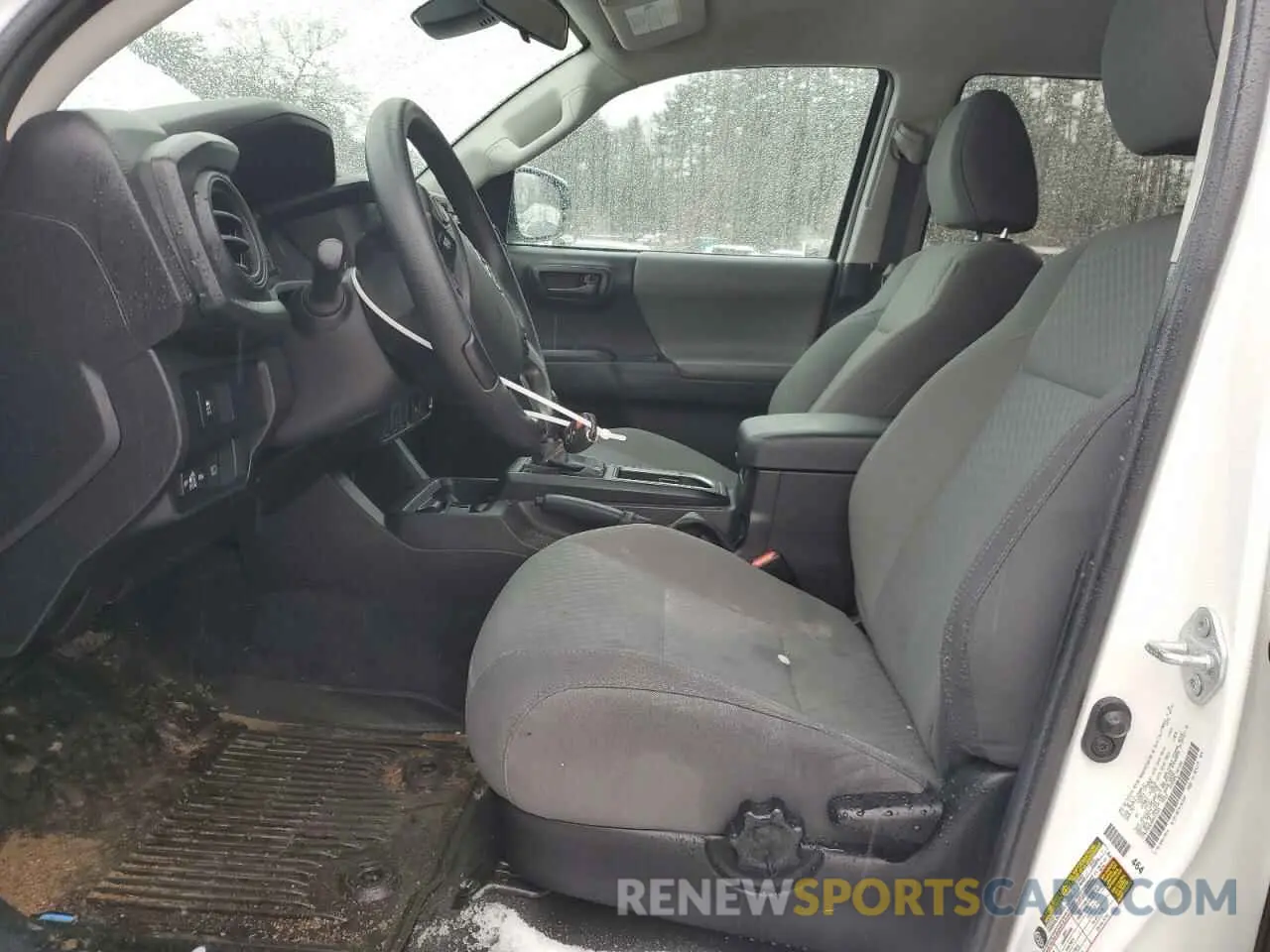 7 Photograph of a damaged car 3TMCZ5ANXNM532693 TOYOTA TACOMA 2022